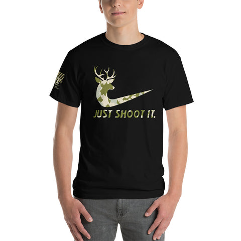 Just Shoot It! Deer Hunter Short Sleeve T-Shirt